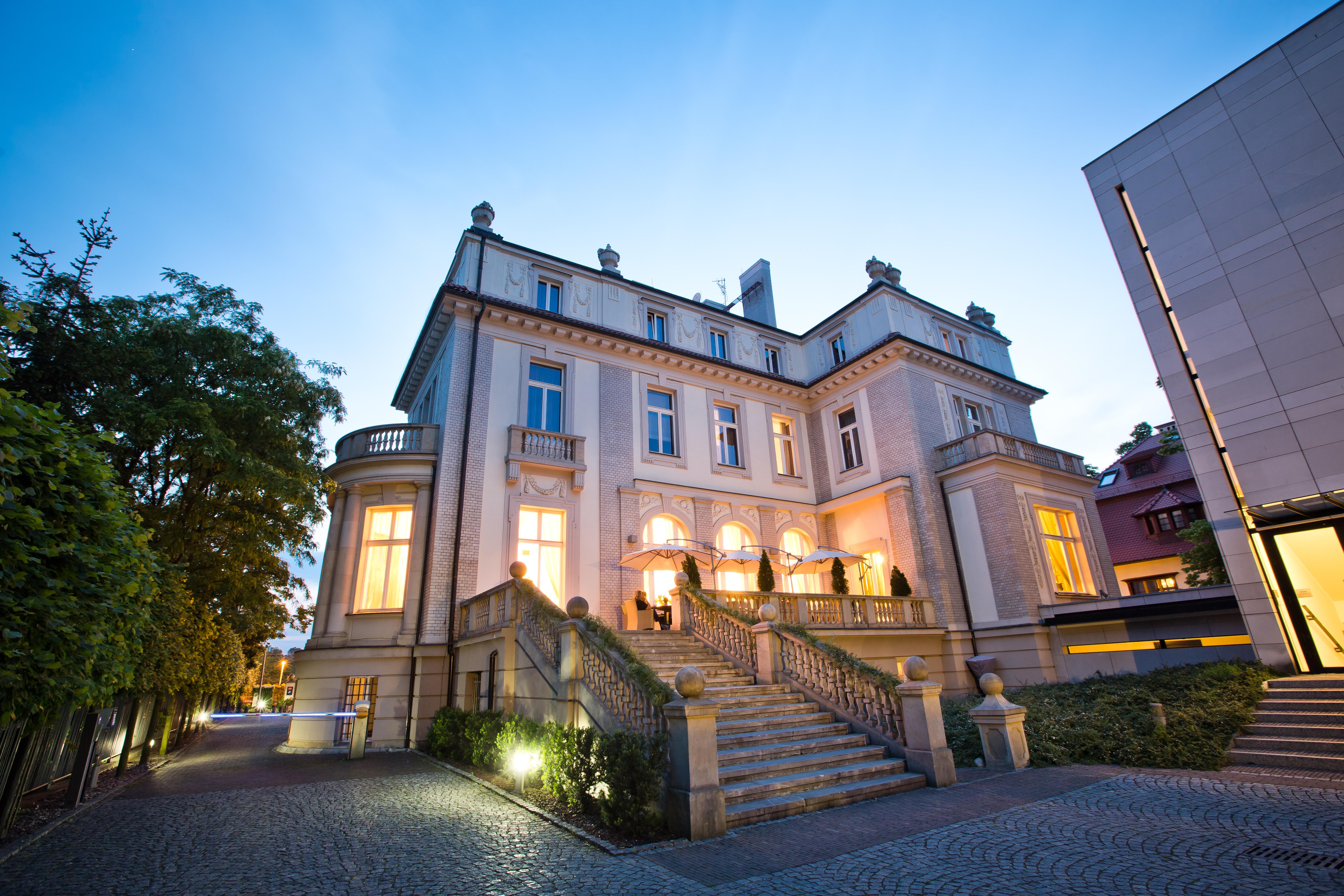 Platinum Palace Boutique Hotel Breslávia Exterior foto Villa Hügel